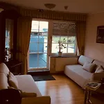 Hotel-restaurant Zum Onkel Jonathan מלון 3*