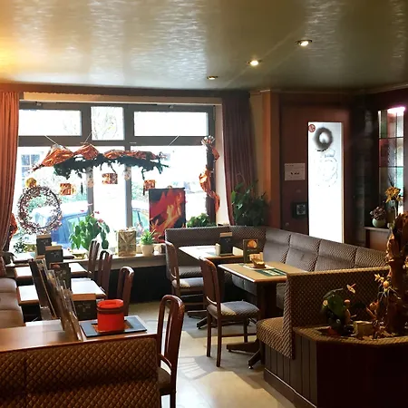 Hotel-restaurant Zum Onkel Jonathan Raeren