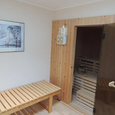 Ξενοδοχείο Hotel-restaurant Zum Onkel Jonathan Raeren
