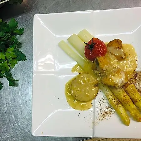 Hotel-restaurant Zum Onkel Jonathan Hotell Raeren