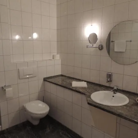 Hotel-restaurant Zum Onkel Jonathan 3*