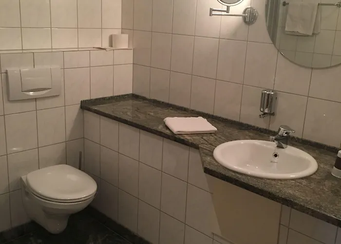 Hotel Hotel-restaurant Zum Onkel Jonathan 3*