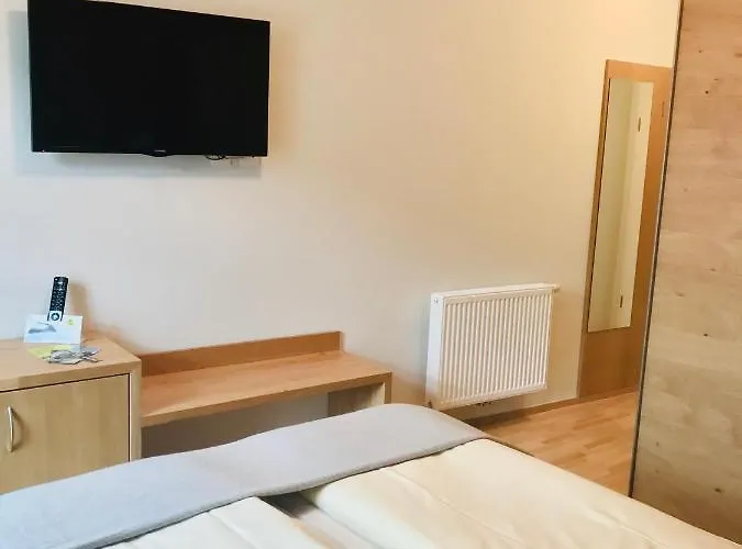 Hotel-restaurant Zum Onkel Jonathan Raeren