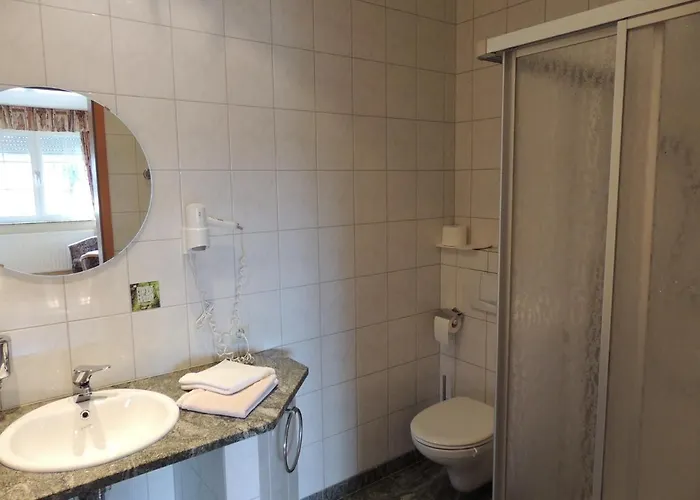 Hotel-restaurant Zum Onkel Jonathan Raeren